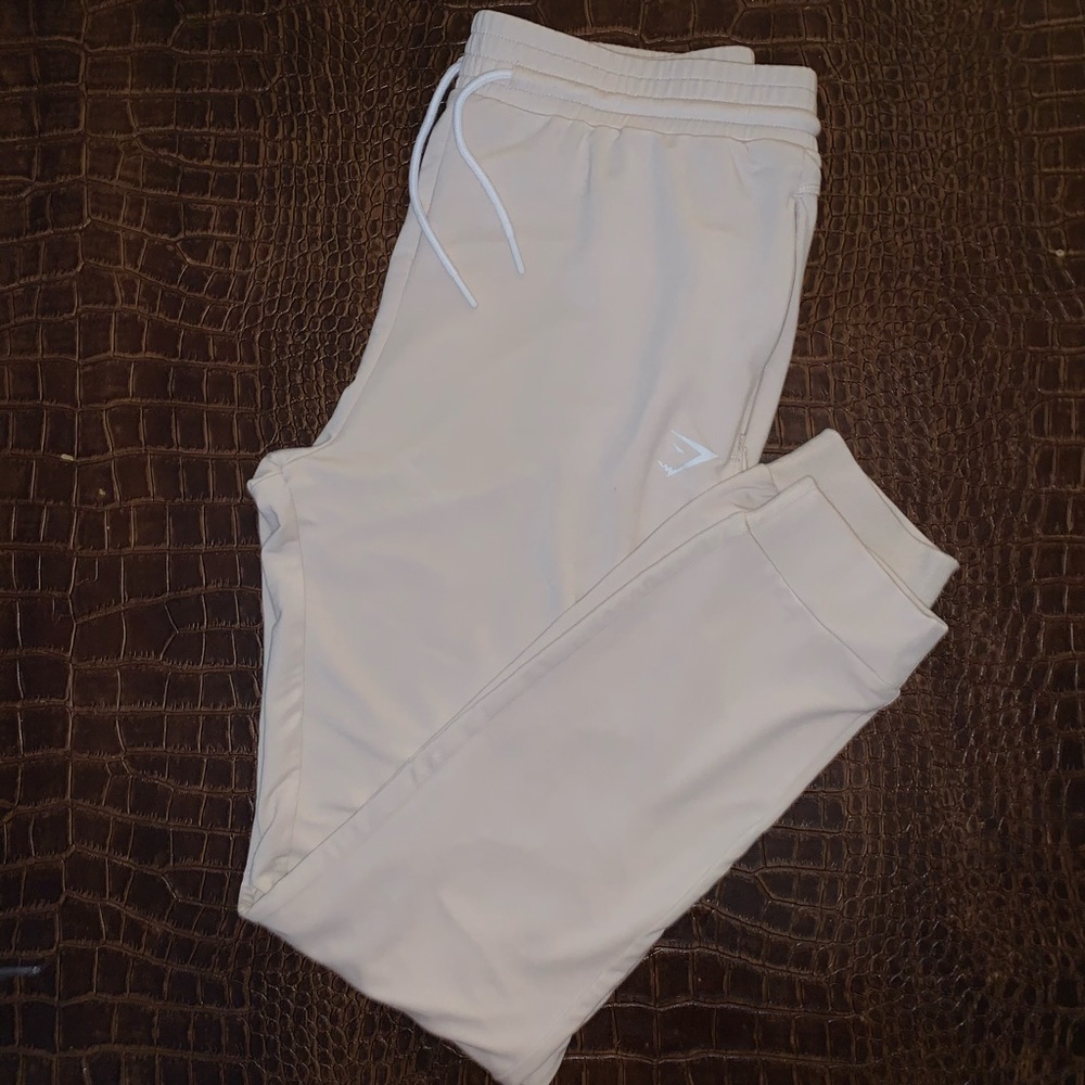 NWT GYMSHARK JOGGERS